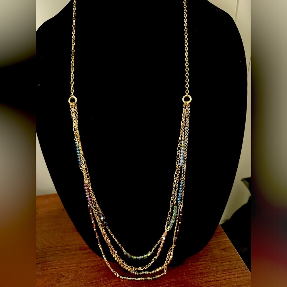 MULT FLWT SHKY 4 layers long gold necklace